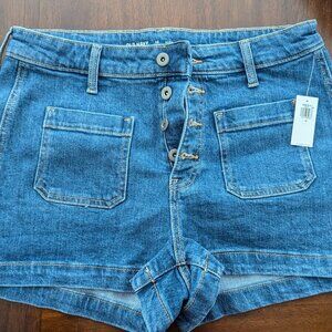 High waisted button up short